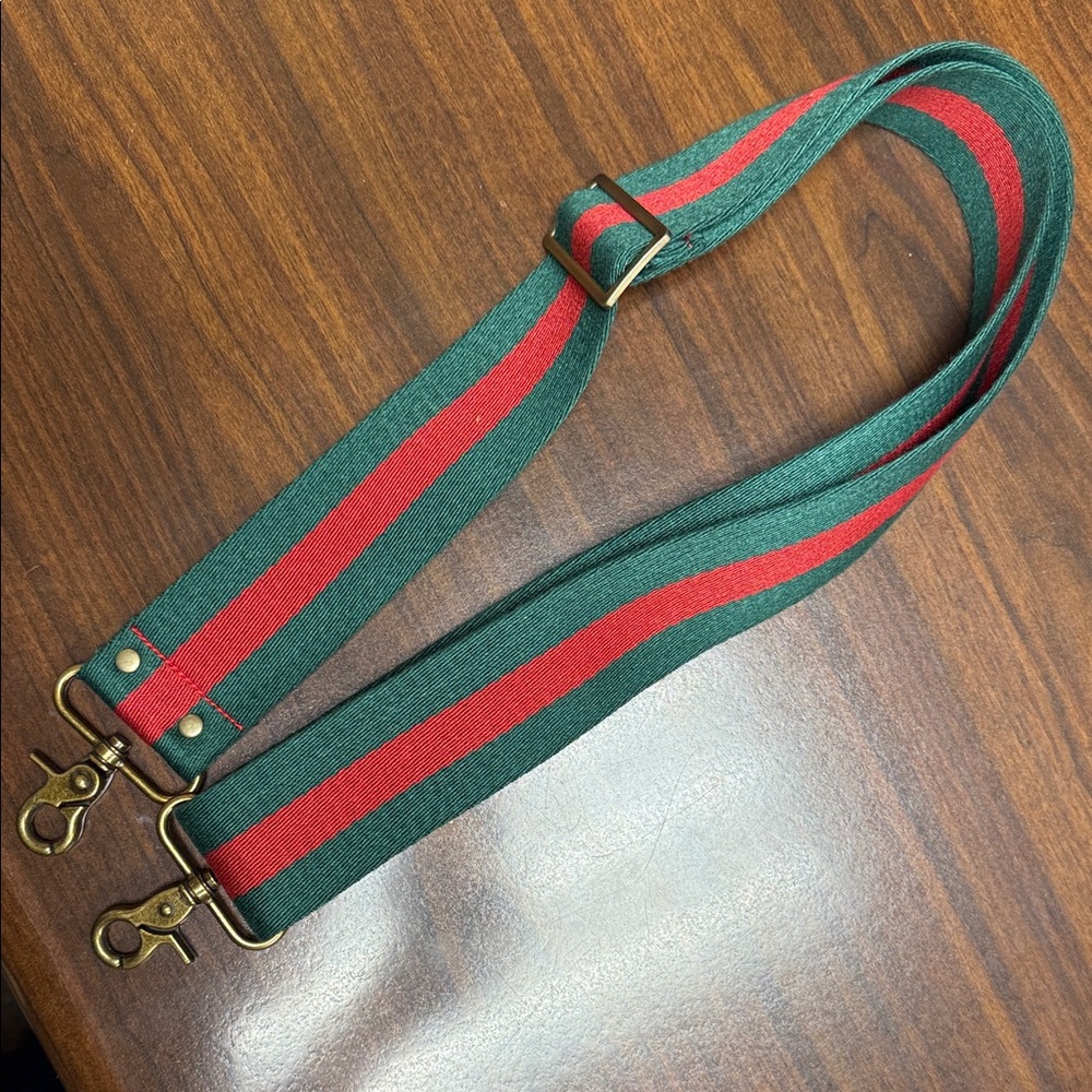 EUC PARKER THATCH WIDE GREEN AND RED Racer Stripe Crossbody strap